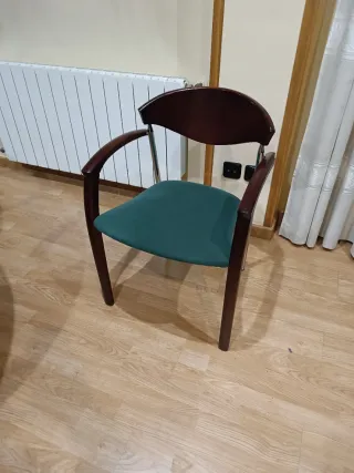 Conjunto mesa redonda y 4 sillas