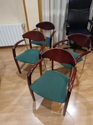 Conjunto mesa redonda y 4 sillas