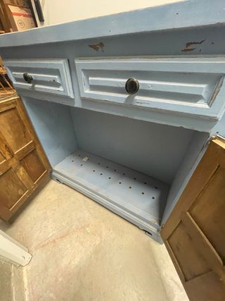 Mueble vintage restaurado azul