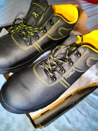 Zapatos de seguridad Forli Talla 43 nuevos