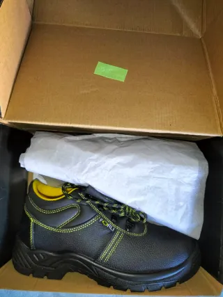 Zapatos de seguridad Forli Talla 43 nuevos