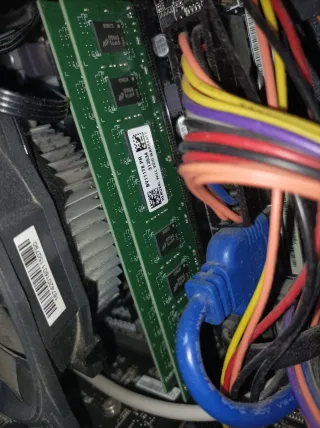 Torre PC Negra (sin HDD)