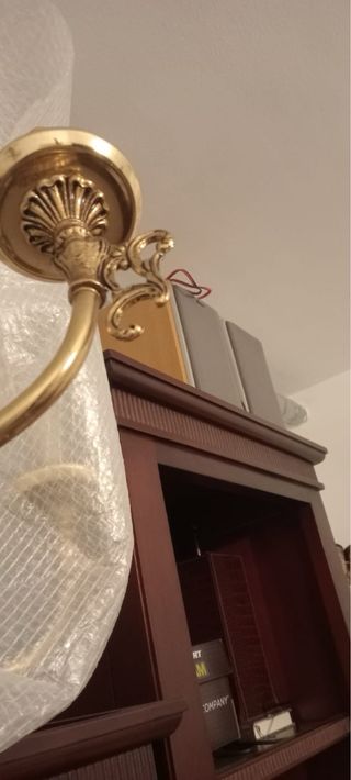 Lámpara de bronce y latón con cristales