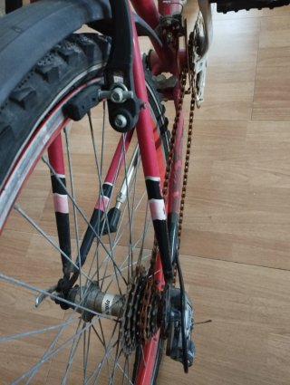 Bicicleta Montaña 26 pulgadas  21 V. Shimano