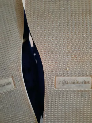 Zapatillas Stradivarius Azul Terciopelo Dorado