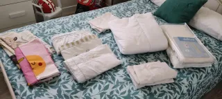 Cuna madera + colchón + almohada