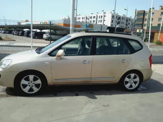 KIA Carens 2008