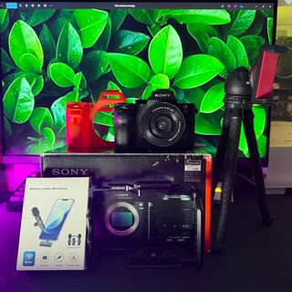 SONY ALPHA 7II + PORTATIL + MICROFONO + TRIPODE