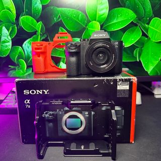 Sony Alpha 7II +Portátil +Micrófono +Trípode 550€