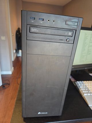 Torre PC ASUS ROG i7 24GB RAM SSD GTX