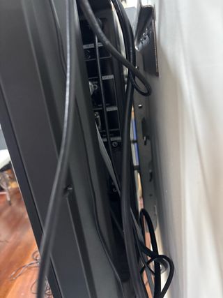 TV Sharp Aquos 42 + Descodificador Astrell