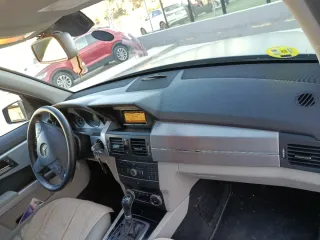 Mercedes-Benz  CLK 2011