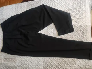 Pantalón negro
