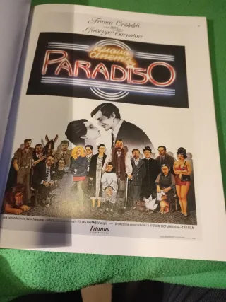 Film Posters of the 80s: The Essential Movies o...