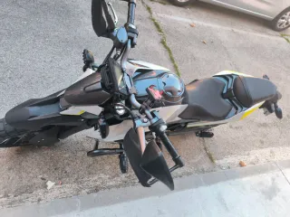 Zontes 125 Adventure 2023 Plata/Amarillo