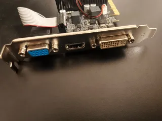 Tarjeta Gráfica NVIDIA GT610 2GB