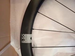 Ruedas Newmen streem R65-R50 Carbono