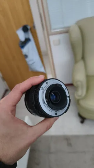 Cámara Nikon D80 + 3 objetivos