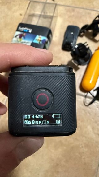 GoPro Hero Session + Accesorios Bici