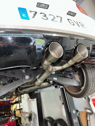 Volkswagen Golf 6R NACIONAL