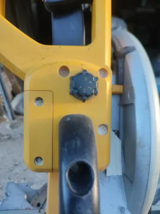 Ingletadora Dewalt Profesional