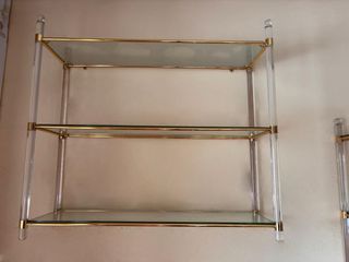 Mesa cristal y metal dorada