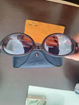 Gafas de sol Ray-Ban moradas