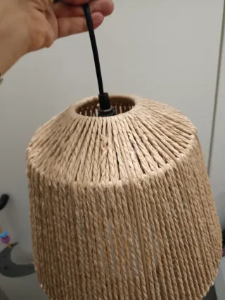 Lámpara de techo de papel imitación yute