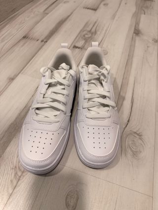 Zapatillas Nike Blancas Talla 40 Nuevas