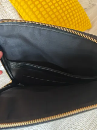 Mochila para portátil con diseño de piel