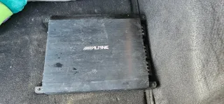 Subwoofer Alpine + Etapa
