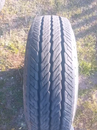 Neumático Continental 195/75 R16C
