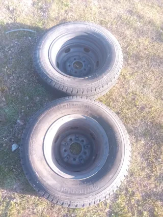 Neumático Continental 195/75 R16C