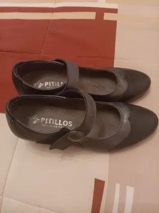 Zapatos de tacón Pitillos negros talla 36