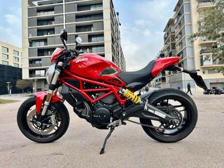 Ducati Monster 797 +