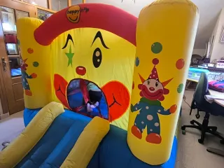 Castillo hinchable infantil Happy Hop