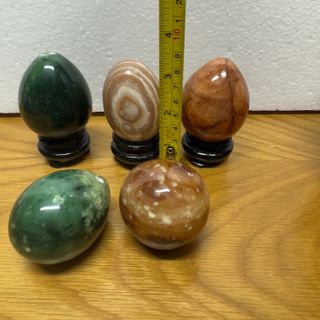 1 huevo decorativo de piedra marmol