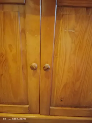 PRECIO NEGOCIABLE Mueble Vitrina Madera