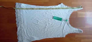 Camiseta tirantes United Colors of Benetton encaje