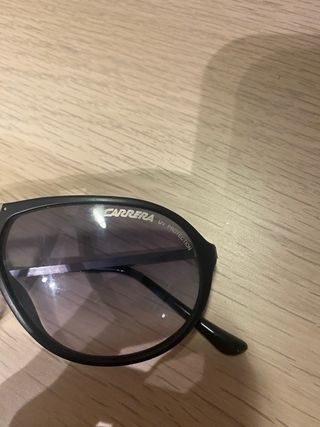 Gafas de sol Carrera negras y grises
