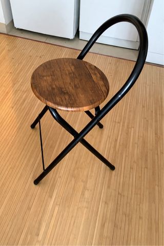 Silla alta madera y hierro negro