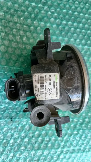 2 faros Antiniebla Renault Valeo Ref.261507817R