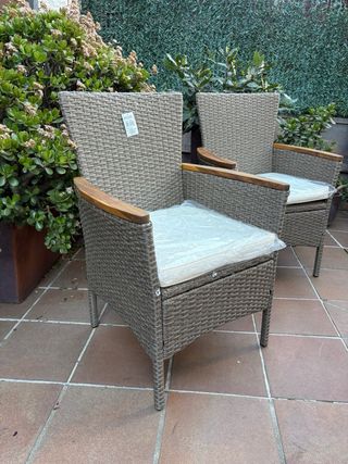 2 Sillas de Jardín Ratán y Madera
