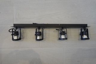 Lámpara de techo negra 4 focos orientables