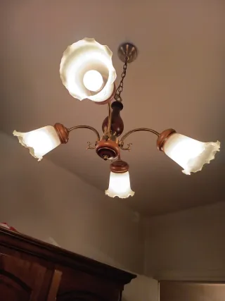 Lámpara de techo madera y metal