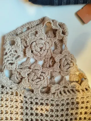 Chaqueta crochet flores manga corta