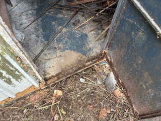 Caseta de obra metálica Medidas: 3,7*1,9