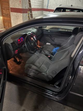 Volkswagen Golf 2006