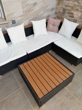 Conjunto Sofá Jardín Ratán Negro y Madera