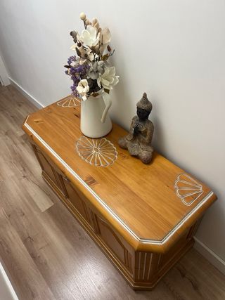 Baúl de madera de pino